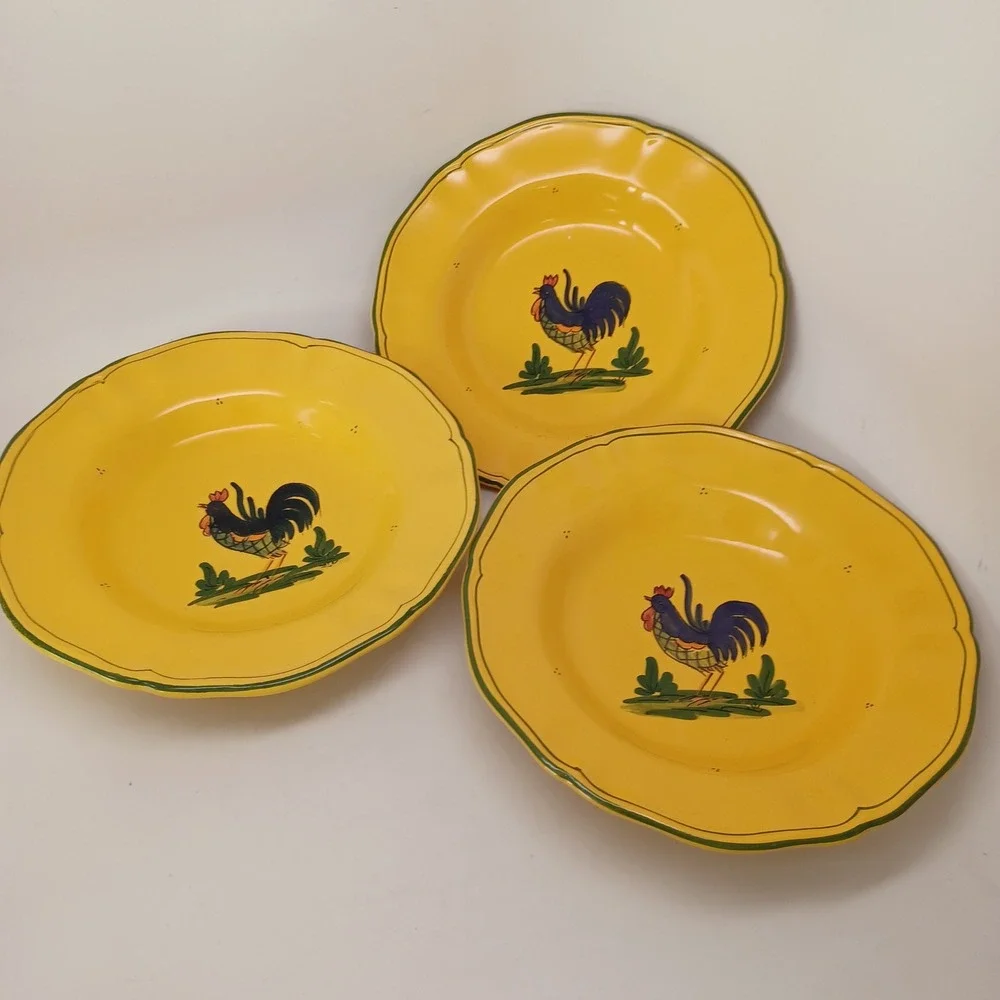 Sur La Table Rooster Pasta Soup Bowls 3 Set Yellow Made in Italy Scalloped 9.5in